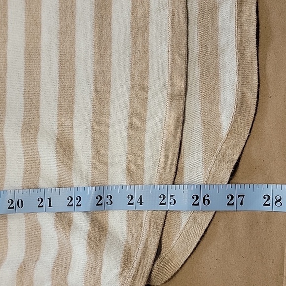 Michael Michael Kors Size M Tan & Ivory Striped Knit Long Sleeve Lightweight Top - Picture 9 of 10